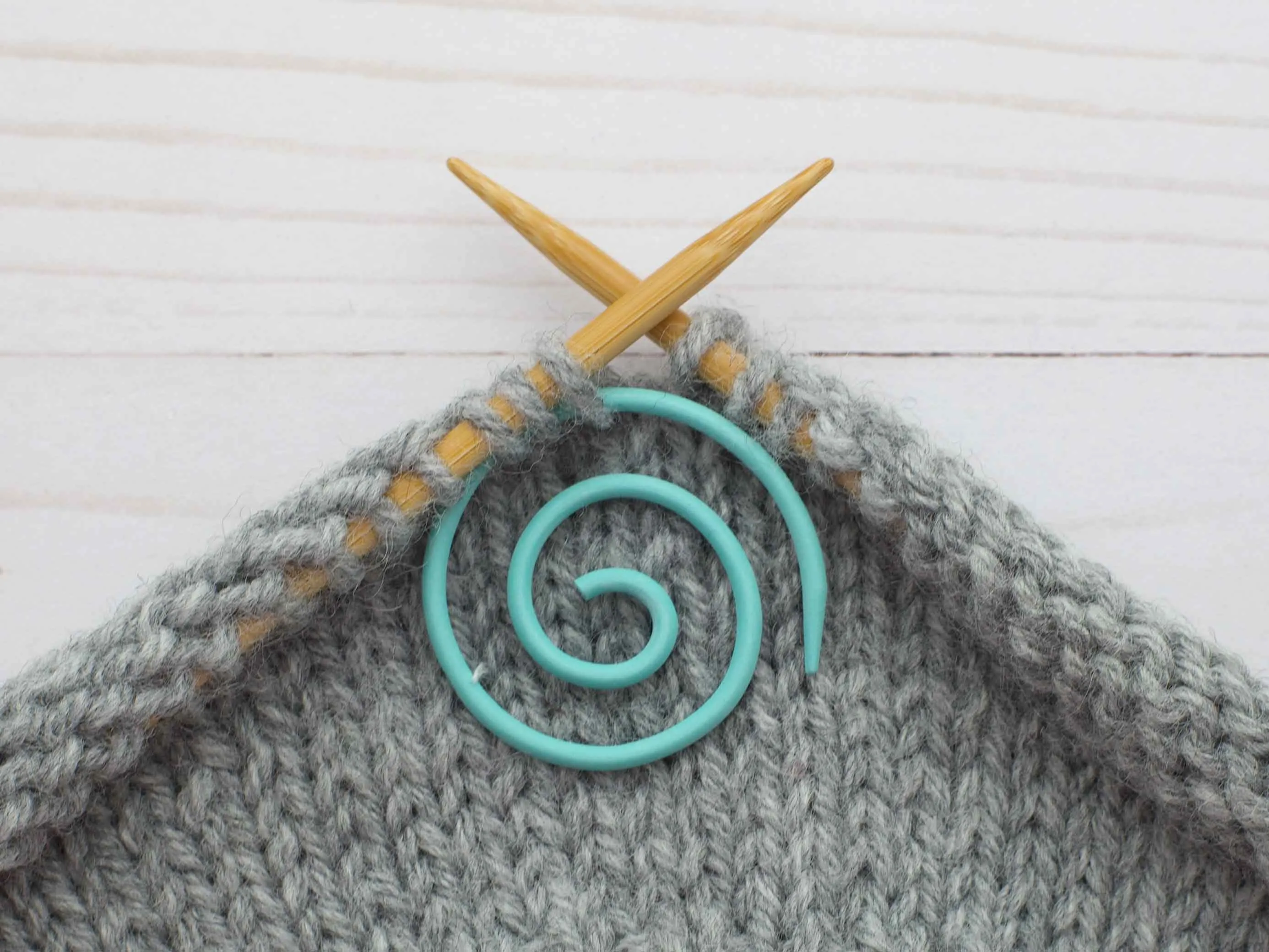 Colorful Spiral Cable Needle