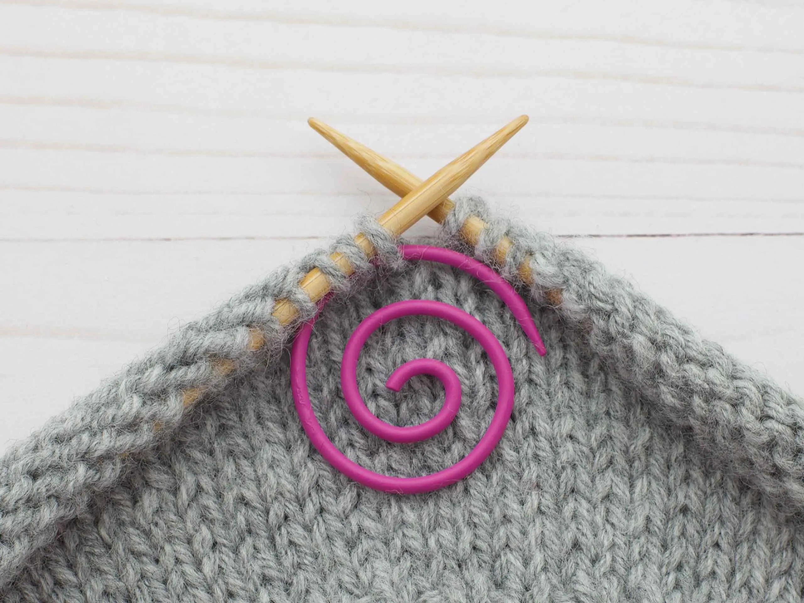 Colorful Spiral Cable Needle