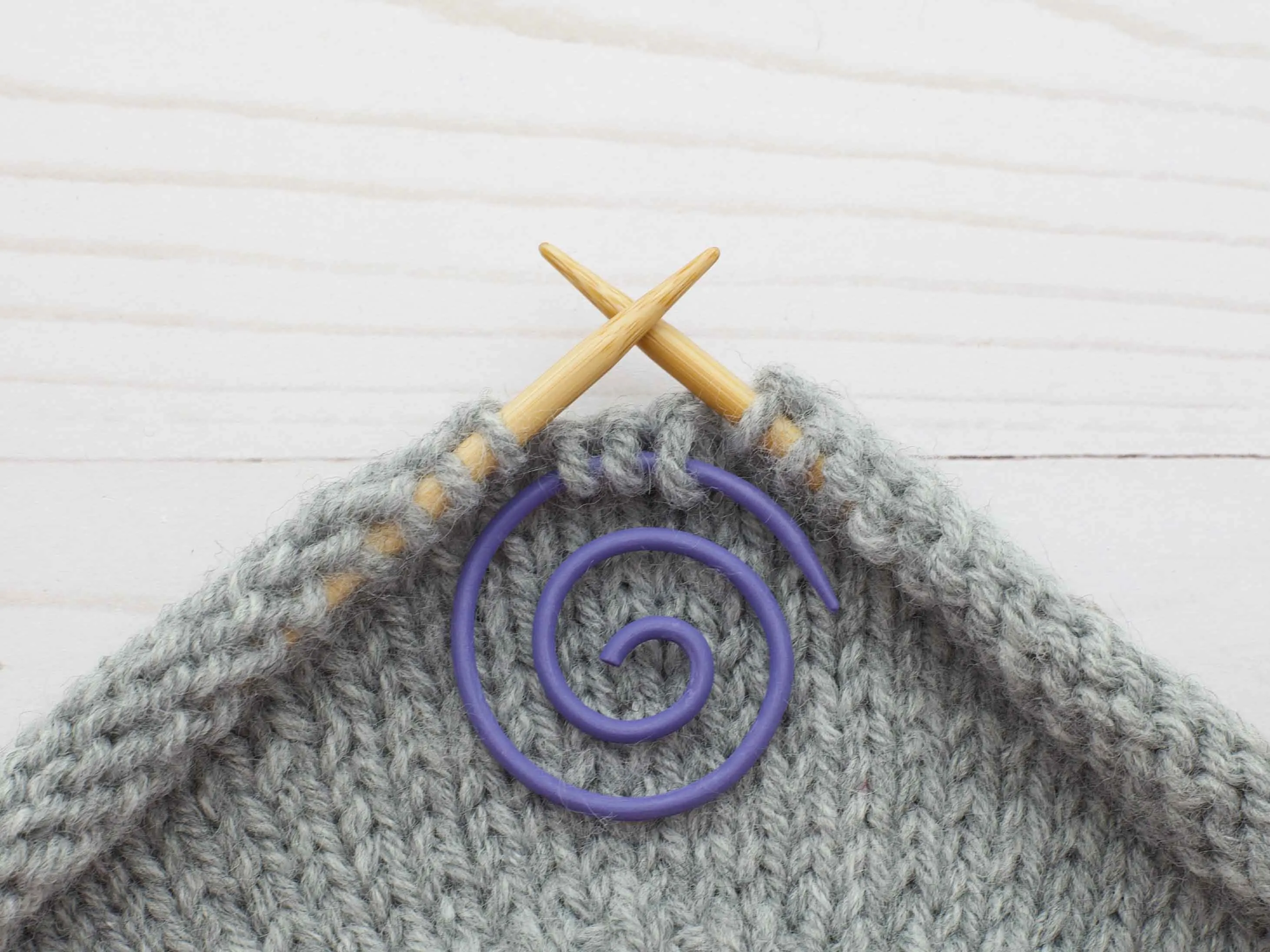Colorful Spiral Cable Needle