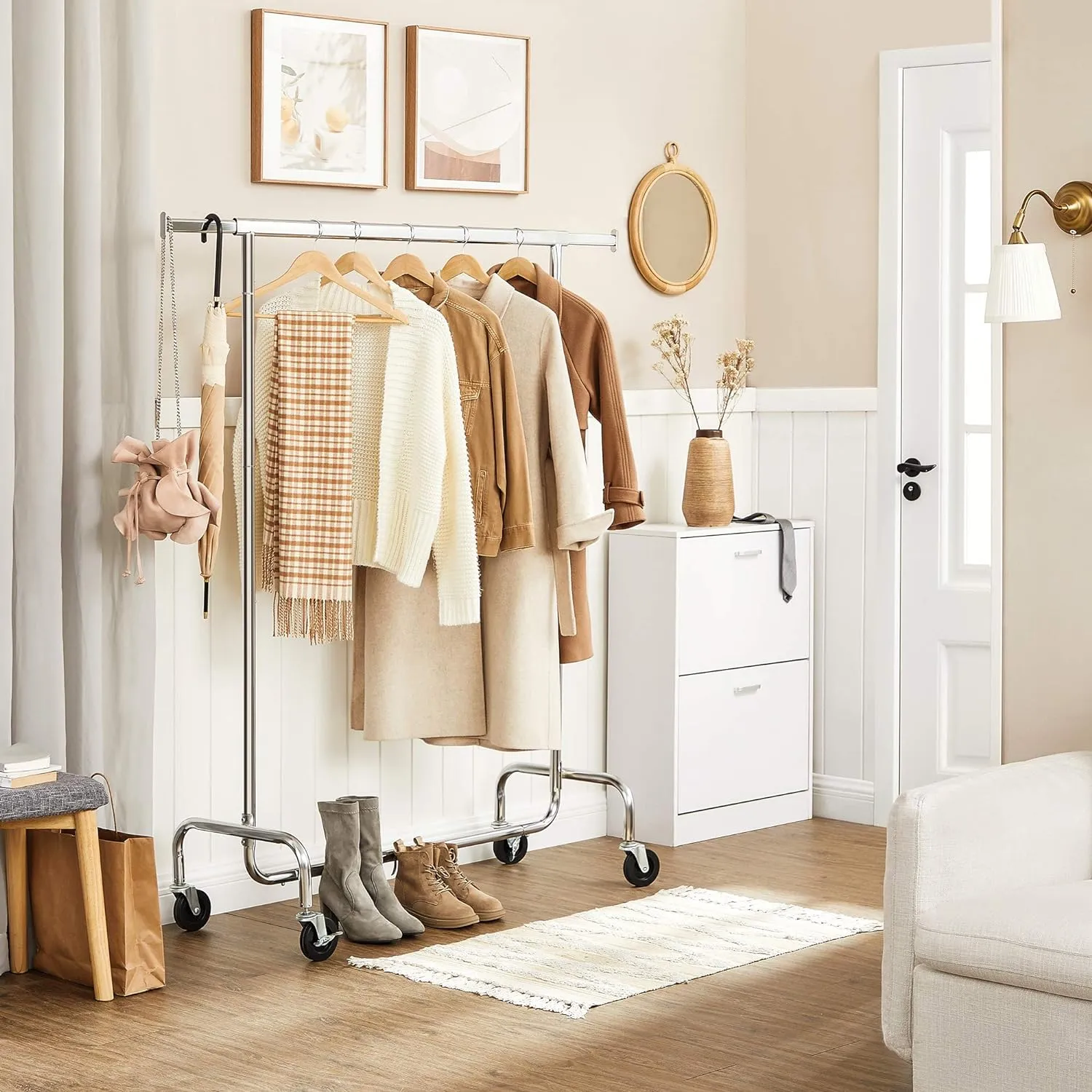 Heavy Duty Extendable Clothes Rack on Wheels, Chrome - SONGMICS